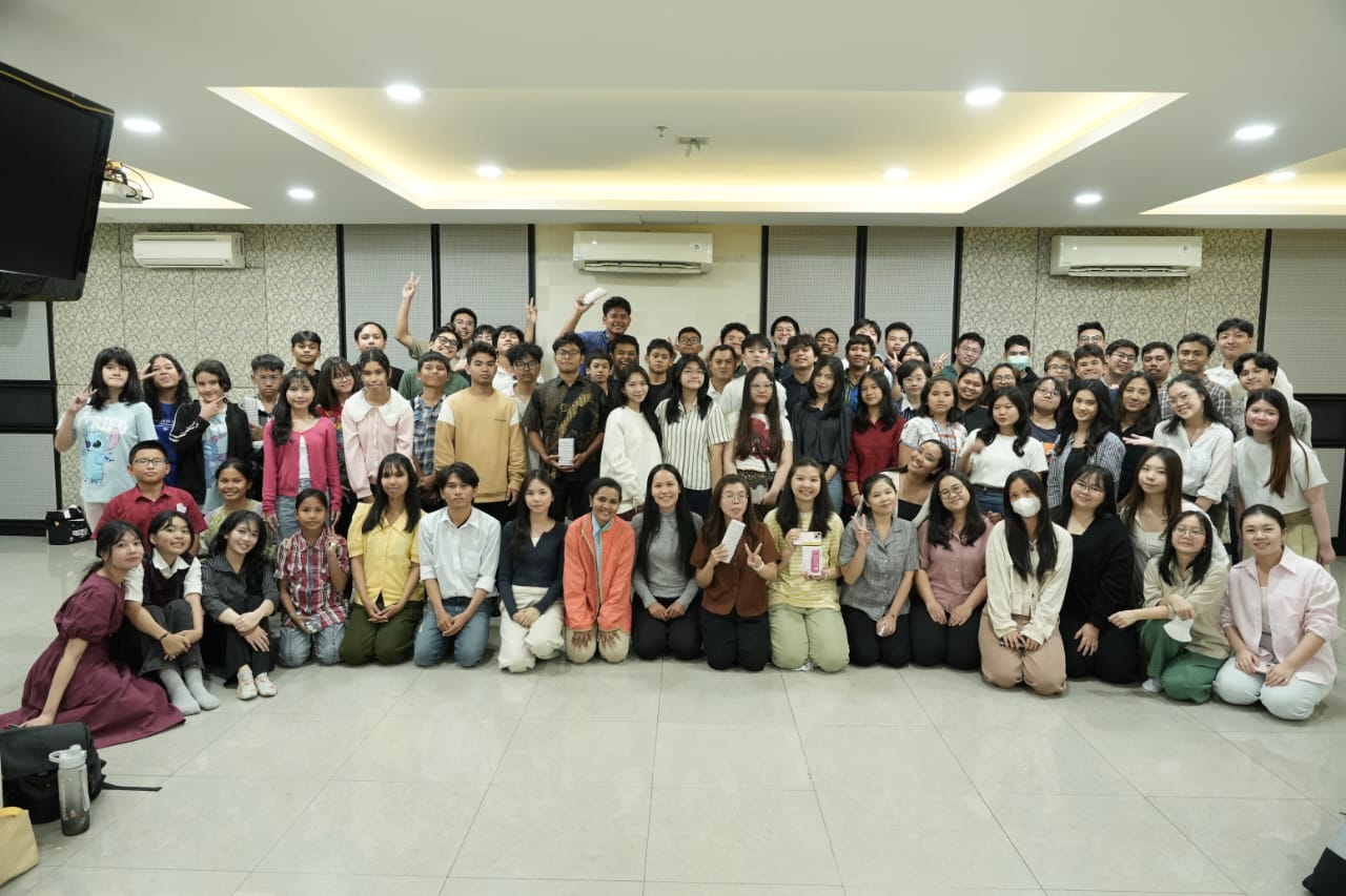 Fellowship Pemuda & Diskusi Firman — Teen & Youth Gereja Berea Sungrak Indonesia